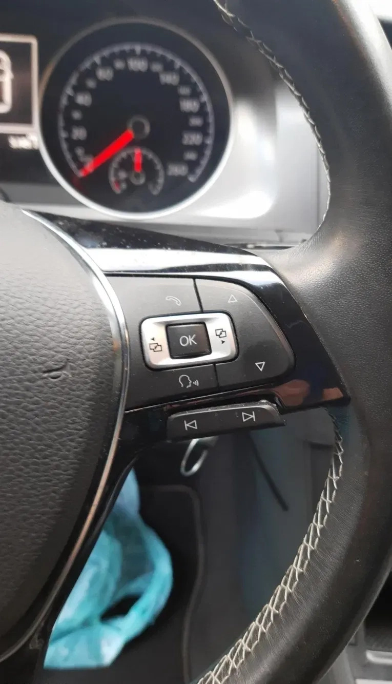 Volkswagen Golf cena 56999 przebieg: 60000, rok produkcji 2016 z Nowe Miasto Lubawskie małe 742